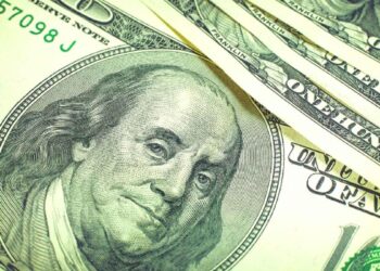 Peso mexicano se deprecia frente al dólar tras nueva amenaza de Trump a Irán
