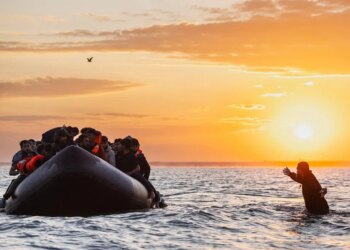 El Reino Unido usará un sistema de reconocimiento facial para detectar a migrantes adultos que se hacen pasar por menores