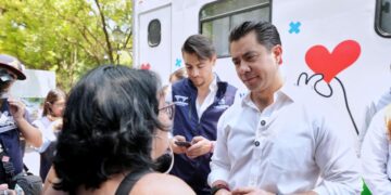 Felipe Macías acerca servicios de salud preventiva con jornadas