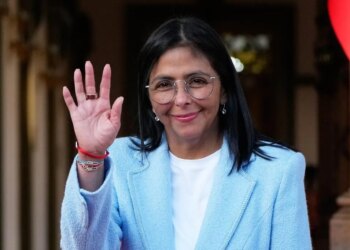 El Gobierno de Trump pide a los fiscales no proceder contra la presidenta de Venezuela, Delcy Rodríguez