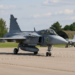 Ucrania comprará 20 aviones Gripen y Suecia le donará otros 16 cazas