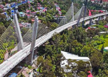 Monitorearán viaducto atirantado en tren a Toluca