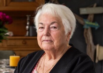Una viuda francesa de 85 años detenida en EE.UU. denuncia su experiencia en un centro migratorio: "Algunas mujeres no sabían dónde estaban sus hijos"