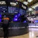 Wall Street cierra mixto en un mercado atento a la visita de Trump a China