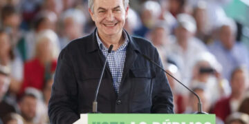 Zapatero solicita al juez aplazar su declaración como investigado