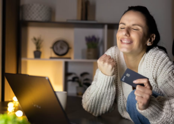 ¿Cuántas veces hacemos compras online innecesarias? Es que no compramos ropa, compramos felicidad