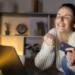 ¿Cuántas veces hacemos compras online innecesarias? Es que no compramos ropa, compramos felicidad
