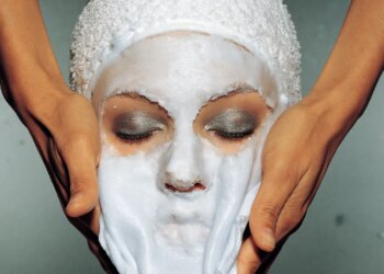 Why is Everyone Sleeping With Zinc Oxide on Their Face?