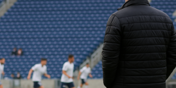 Dice Aguirre que el estadio pesó a varios de sus jugadores