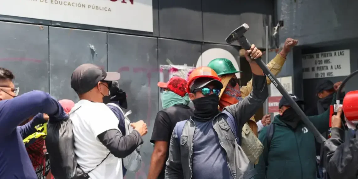 Protestas de la CNTE escalan en la CDMX