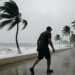 La tormenta tropical Boris tocó tierra en México la madrugada de este martes