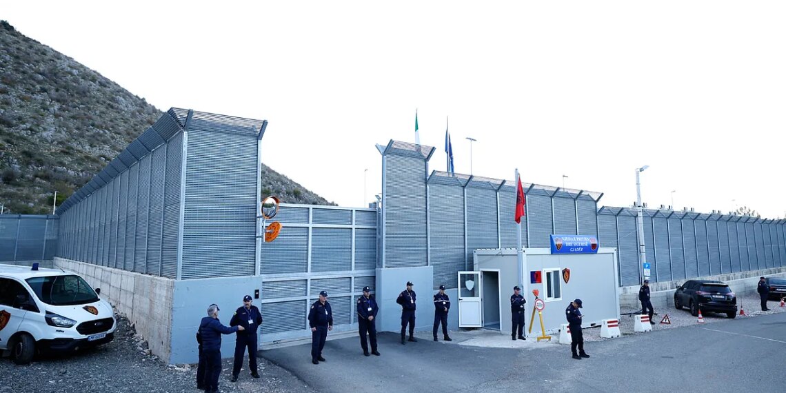 Así serán los centros de retorno fuera de la UE para "poner en orden la casa europea"