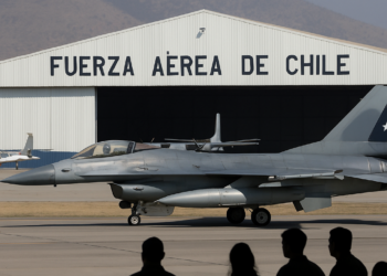 Chile define el futuro de su Fuerza Aérea: qué aviones compiten para reemplazar a los históricos Hércules