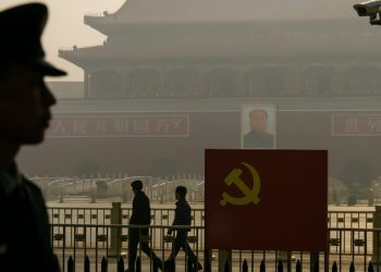 China aplasta aún más la libertad de prensa mientras sus medios despliegan una ofensiva de encanto global
