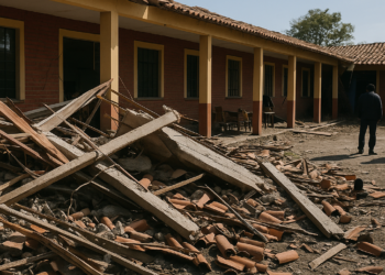 Mueren 14 niños y otros ocho resultan heridos en Pakistán tras derrumbarse el techo de su escuela