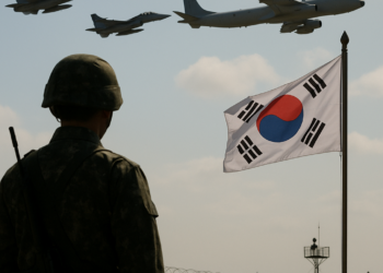 Corea del Sur denunció que aviones militares chinos y rusos ingresaron en su zona de defensa aérea