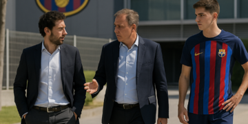 El Barça se reúne con los agentes de Virgili, pero no se ha puesto en marcha la opción de recompra