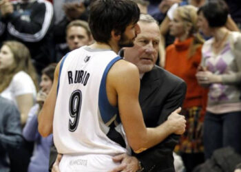 Muere el legendario Rick Adelman, primer entrenador de Ricky Rubio en la NBA