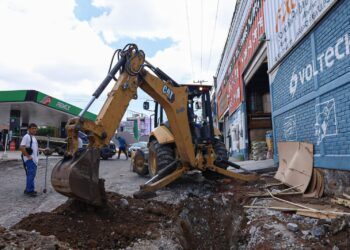 [post_title]