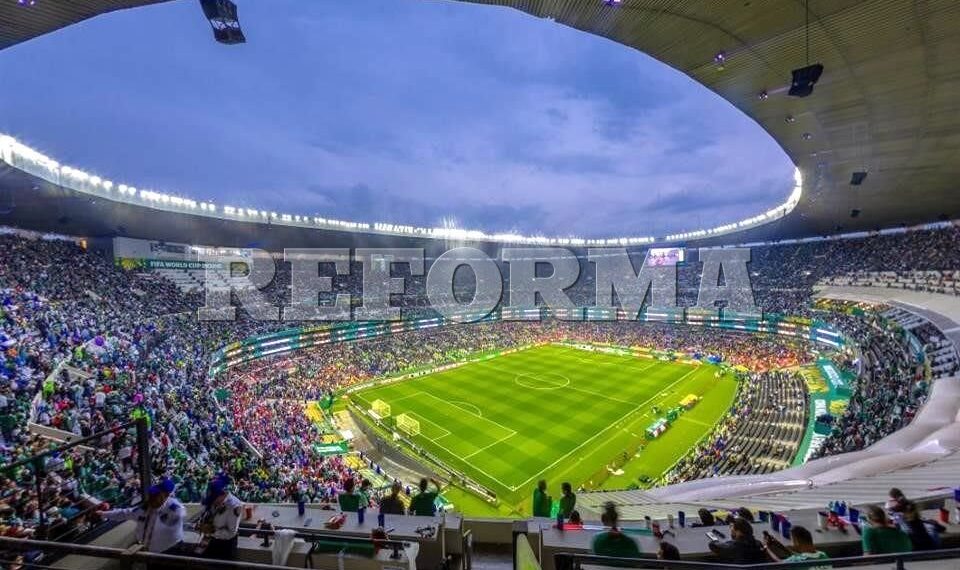 Aparece grito homofóbico ante Ecuador