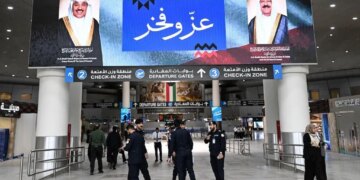 Varios heridos en Kuwait tras una escalada de ataques cruzados entre Irán y EEUU