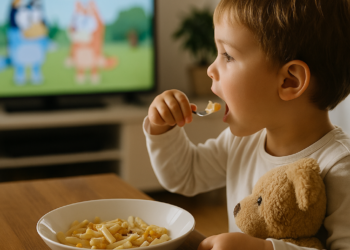 Más allá de la mesa familiar: cuáles son los factores que influyen en lo que comen los niños, según la ciencia