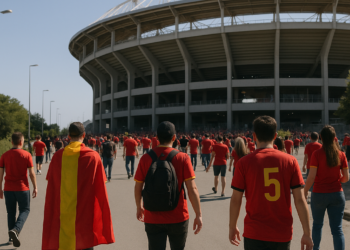 Comienza arribo de aficionados al Estadio CDMX