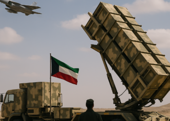 Kuwait afirma que está respondiendo a ataques "hostiles" con misiles y drones