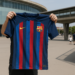 La nueva equipación del Barça, el 1 de julio: detalles dorados, pantalones azules, tres tonos de rojo y azul...