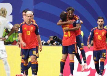 Lamine Yamal aliviana a España