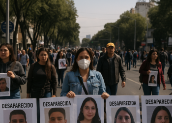 Protestan por desaparecidos  en Tlalpan; los bloquean