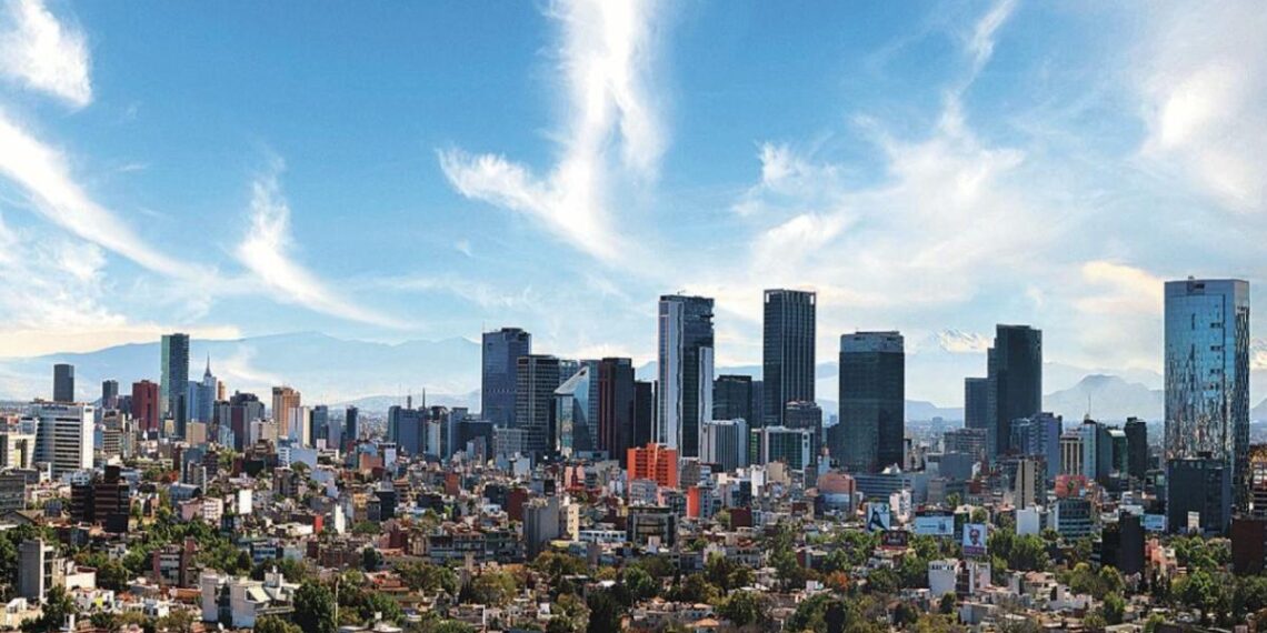 OCDE recorta expectativa del PIB para México a 0.8% en el 2026 por debilidad de inversión y consumo