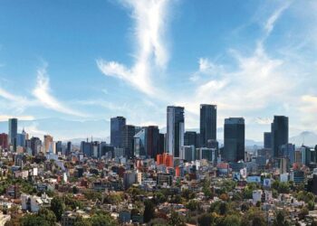OCDE recorta expectativa del PIB para México a 0.8% en el 2026 por debilidad de inversión y consumo