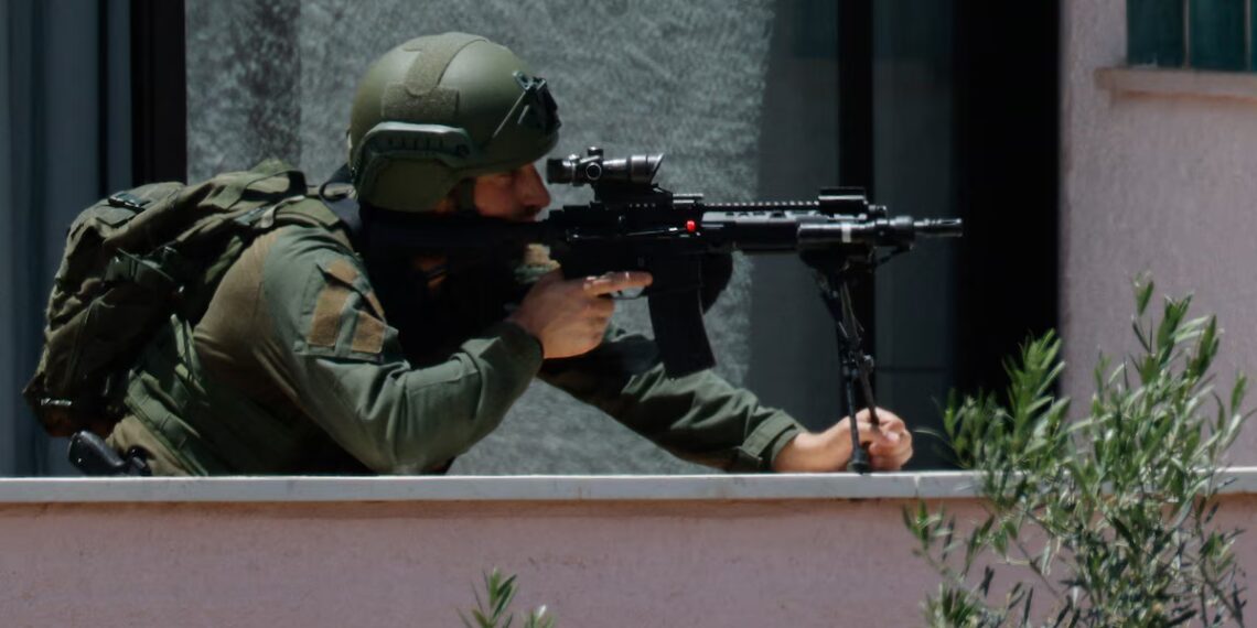Nuevas operaciones de Israel en el sur del Líbano tras dos amenazas del grupo terrorista Hezbollah dentro de la zona de seguridad