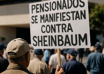 Protestan pensionados ante Sheinbaum en Tijuana