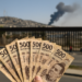 Peso mexicano caeante tensión en Oriente Medio