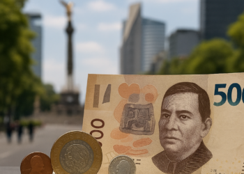 Peso mexicano opera estable frente al dólar en mercado atento a la guerra de EU con Irán