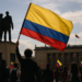 Petro se compromete con una transición política y su paso a la "resistencia pacífica"
