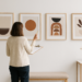 Qué es la curaduría y por qué no tiene nada que ver con la decoración