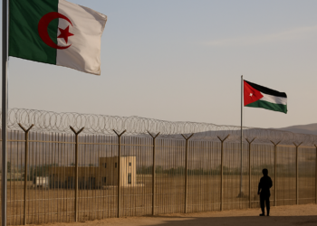 Remontada argelina que sentencia a Jordania