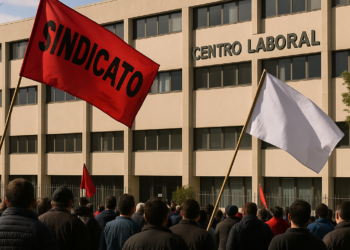 Sindicatos y especialistas alertan sobre relevo en el Centro Federal de Conciliación y Registro Laboral