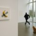 Roban la famosa banana de Maurizio Cattelan en una exposición del Pompidou-Metz
