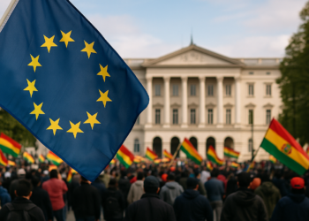 EU asegura que "está vigilando" la crisis en Bolivia y anuncia ayuda de emergencia