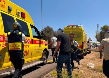 Al menos un muerto y cuatro heridos en un ataque terrorista en el centro de Israel