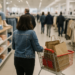 Ventas minoristas retomaron ritmo en abril: crecieron 0.8% mensual