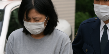 Detienen a una mujer en Japón por coser los labios a su compañera de piso