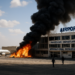 Operaciones militares en Yemen: bombardearon el aeropuerto de Saná controlado por rebeldes hutíes