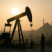 El petróleo vuelve a subir por la escalada militar en Medio Oriente y el bloqueo del estrecho de Ormuz