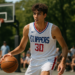 Baba Miller, el 'unicornio' español con alcance de 2,82 m, destaca con los Clippers tras firmar por 9,6 millones