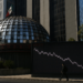 Bolsa mexicana cierra con pérdidas; acciones de Banorte lideraron las caídas